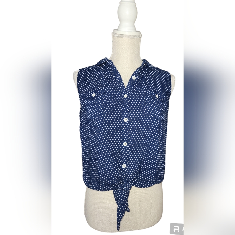 Papaya Blue & White Polka Dot Sleeveless Blouse - Size Large